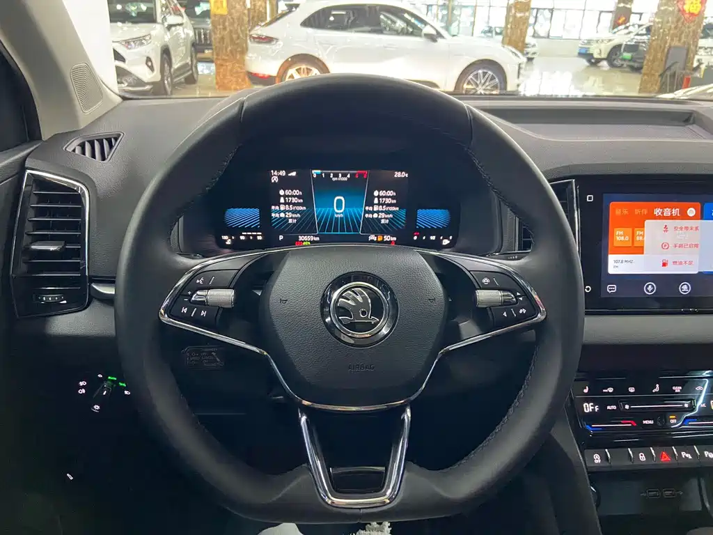 Skoda Karoq 2022 — фото 22