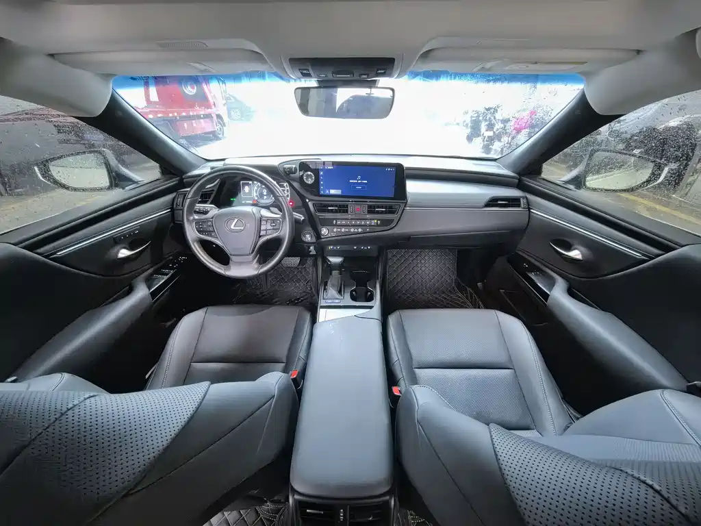 Lexus ES 2024 — фото 15
