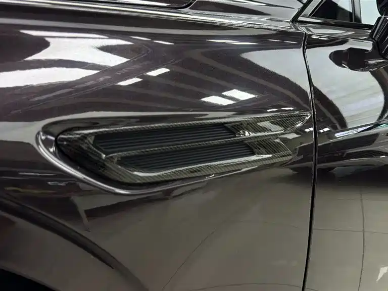 Bentley Flying Spur 2021 — фото 10