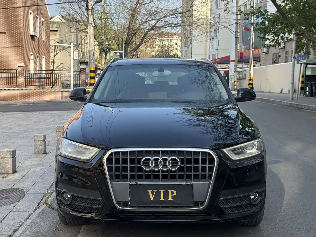 Audi Q3 2014 — фото 2