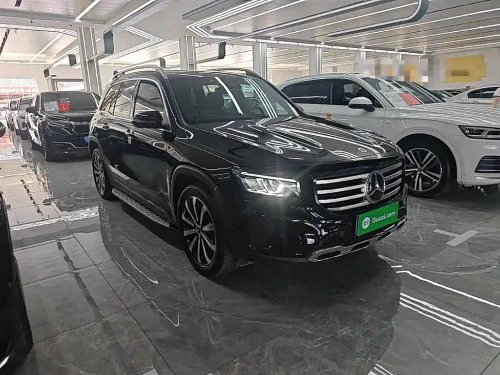 Mercedes-Benz GLB 2024 — фото 4