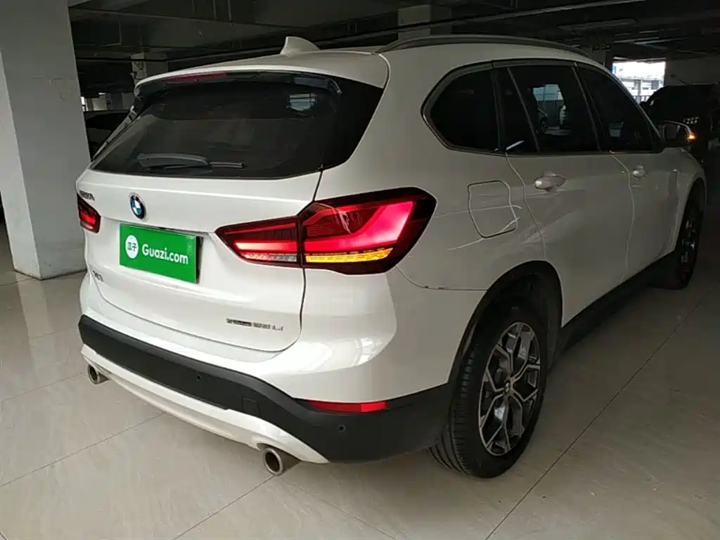BMW X1 2021 — фото 7