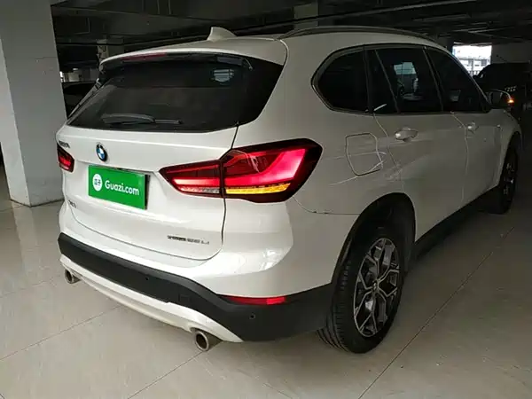 BMW X1 2021