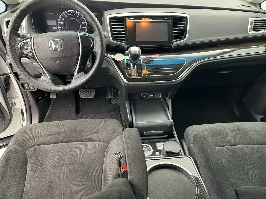 Honda Odyssey 2020 — фото 9