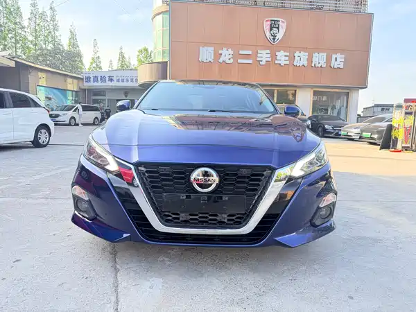 Nissan Teana 2021