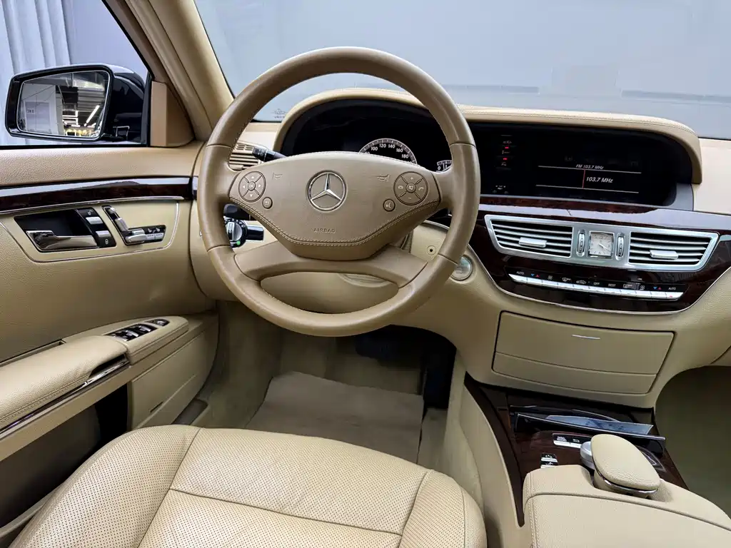 Mercedes-Benz S-Class 2010 — фото 11