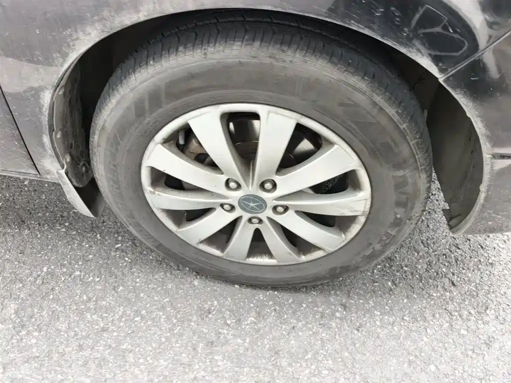 JAC Refine M5 2018 — фото 23