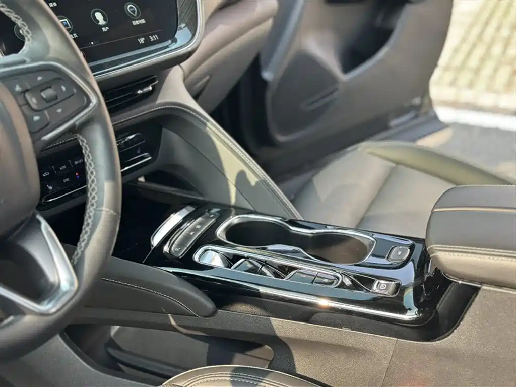 Buick Envision Plus 2022 — фото 16