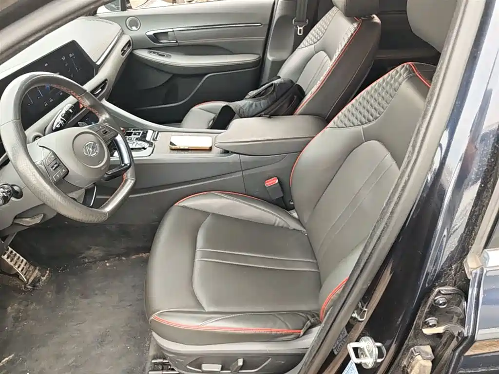 Hyundai Sonata 2020 — фото 15