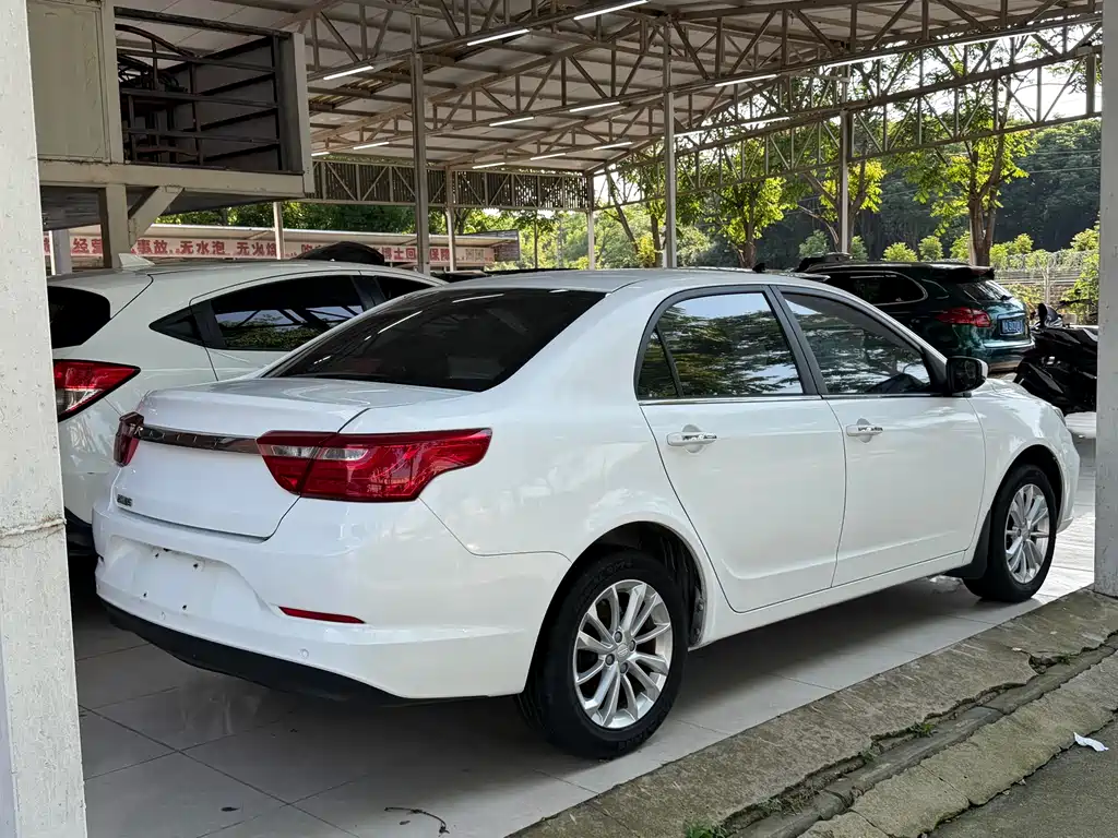 Geely Vision 2020 — фото 11