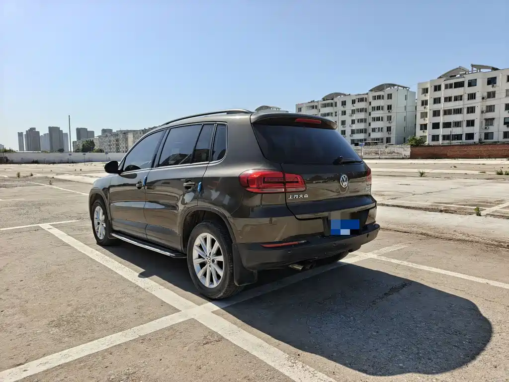 Volkswagen Tiguan 2018 — фото 9