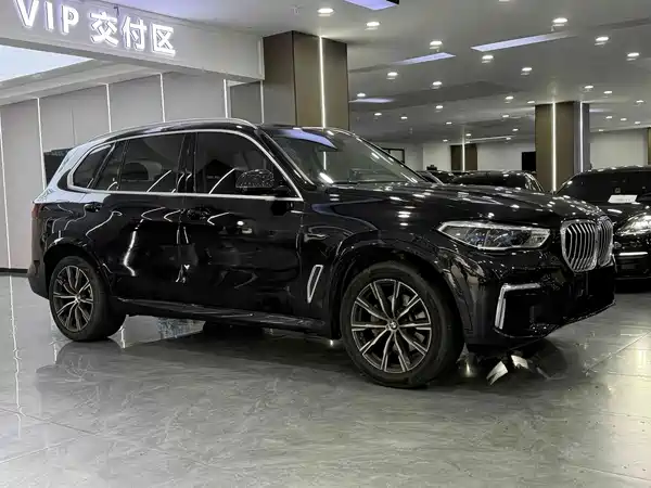 BMW X5 2022