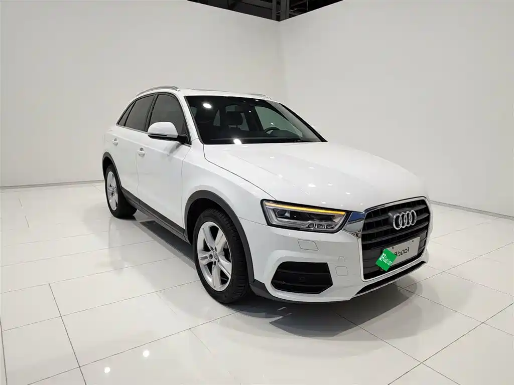 Audi Q3 2018 — фото 4