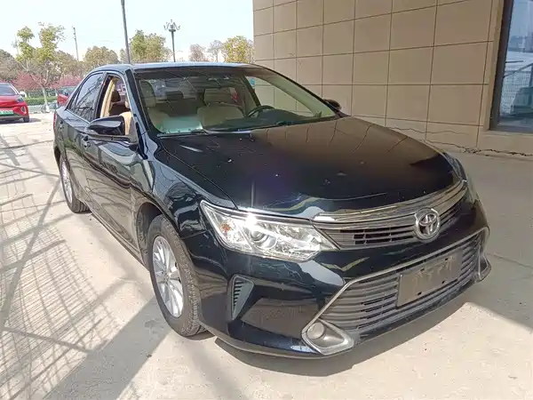 Toyota Camry 2015