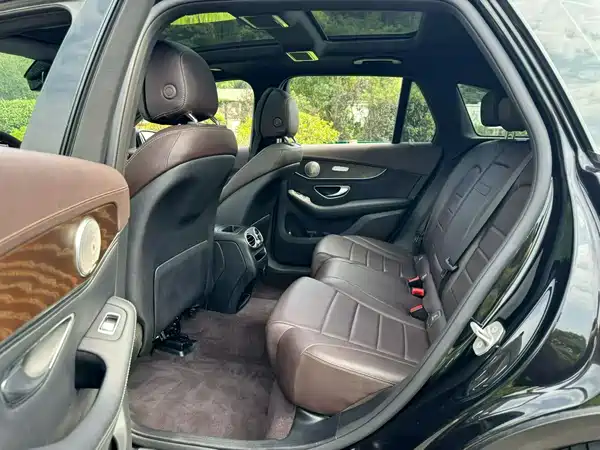 Mercedes-Benz GLC 2020