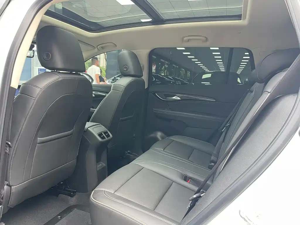 Buick Envision Plus 2023 — фото 6