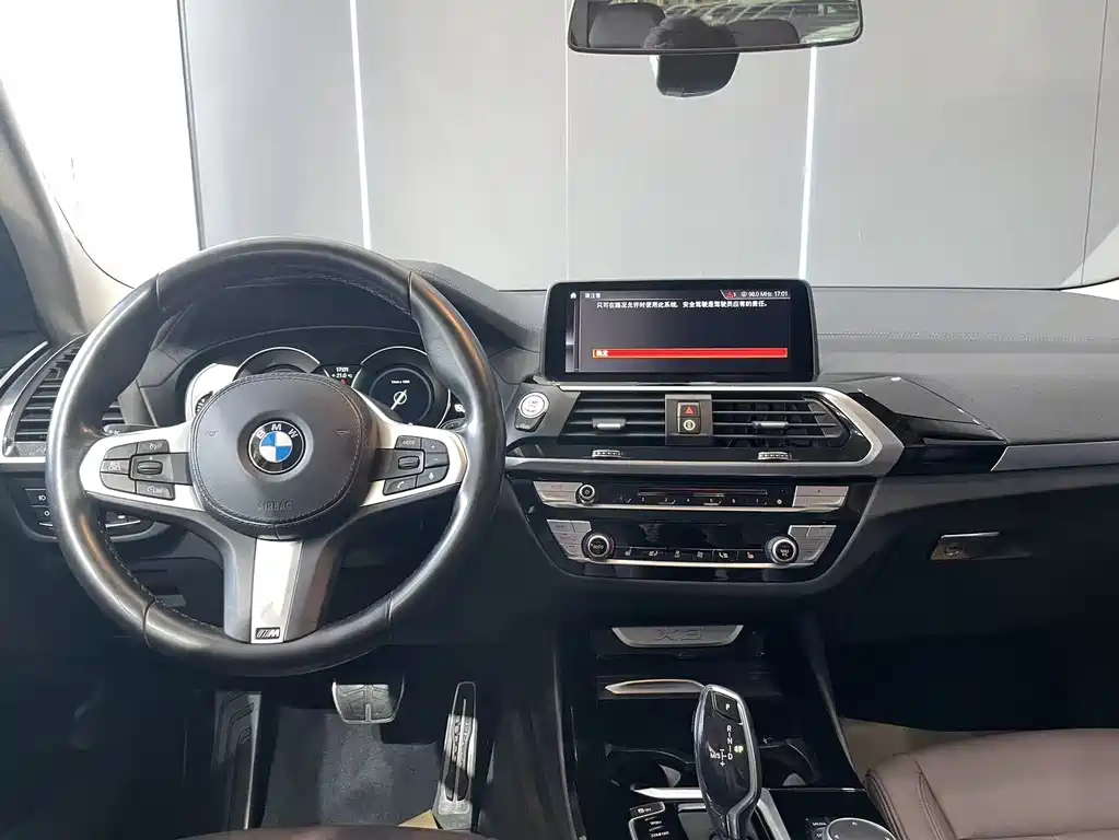 BMW X3 2019 — фото 12