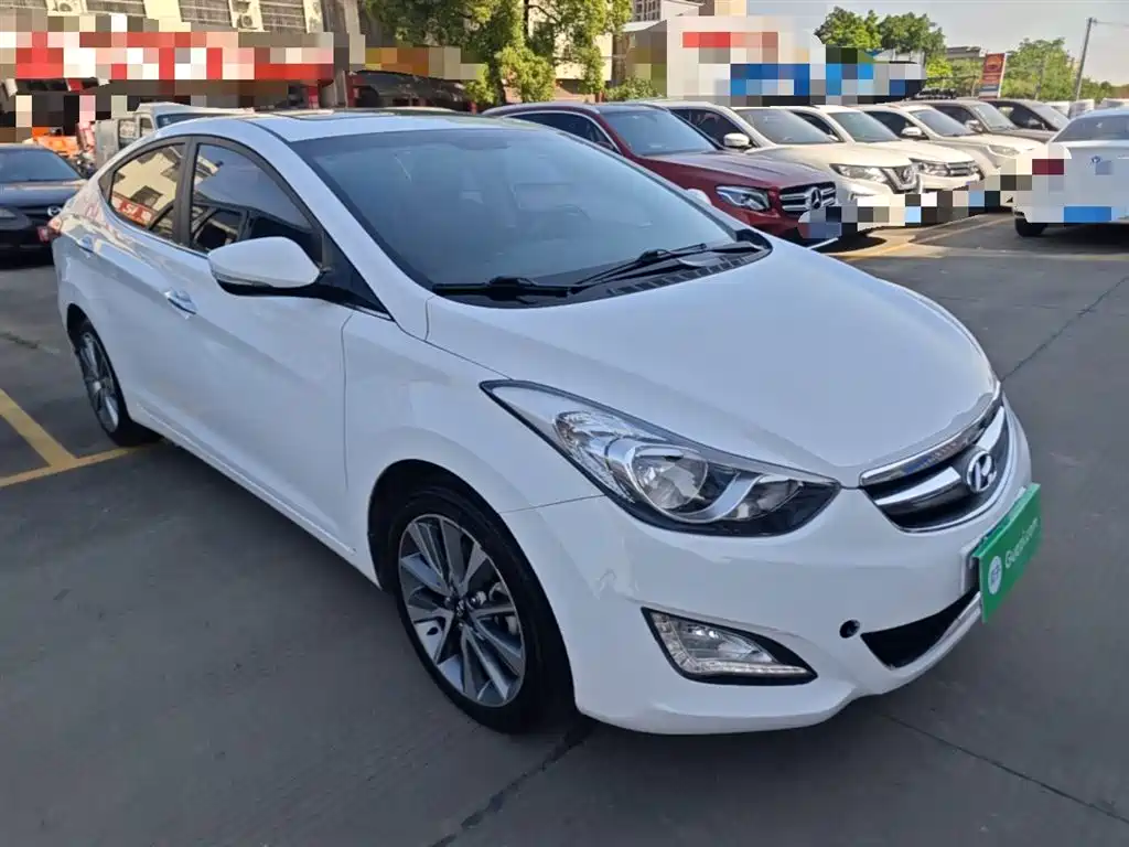 Hyundai Elantra Langdong 2015 — фото 4