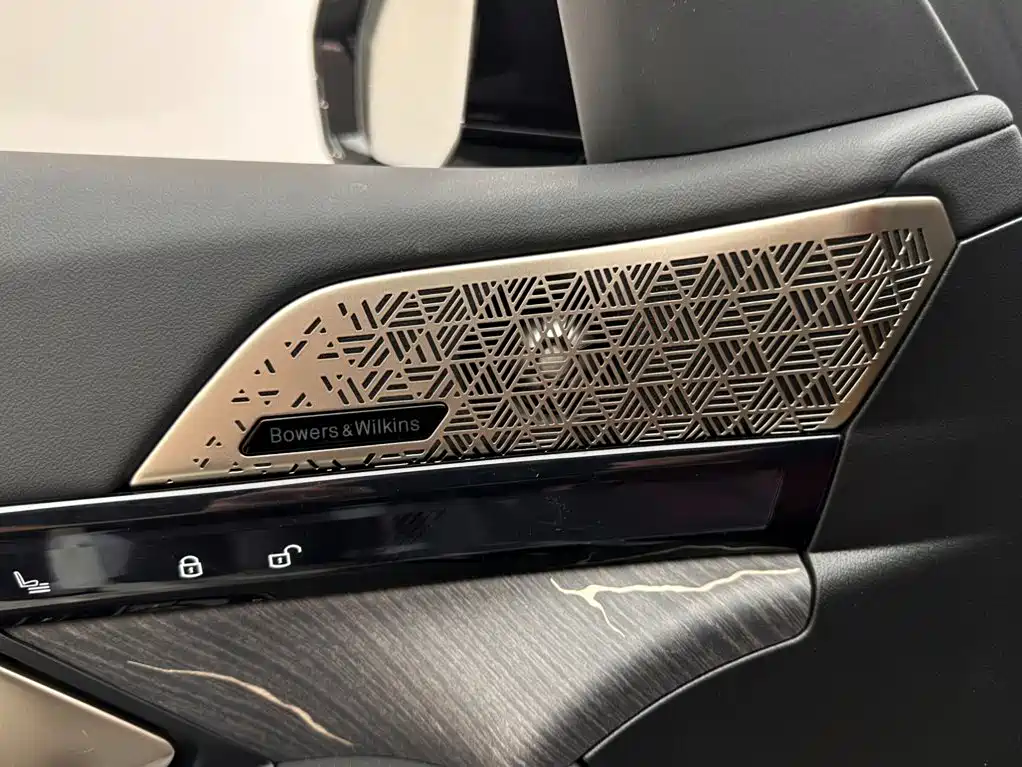 BMW 5 Series 2026 — фото 15