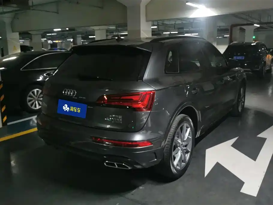 Audi Q5L 2023 — фото 3