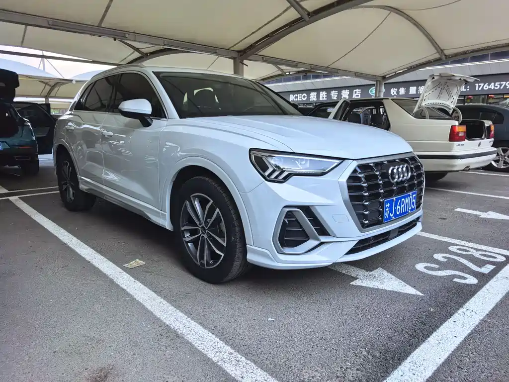 Audi Q3 2022