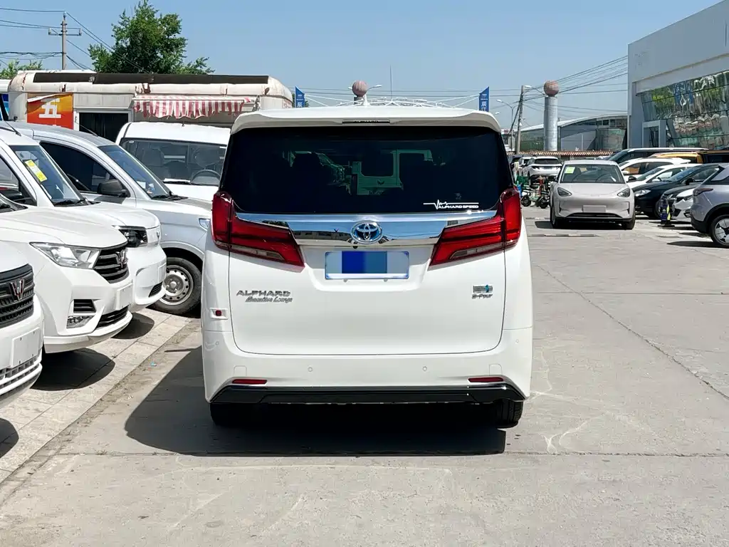Toyota Alphard 2021 — фото 3