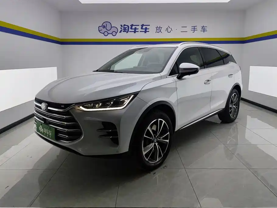 BYD Tang New Energy 2018 — фото 1
