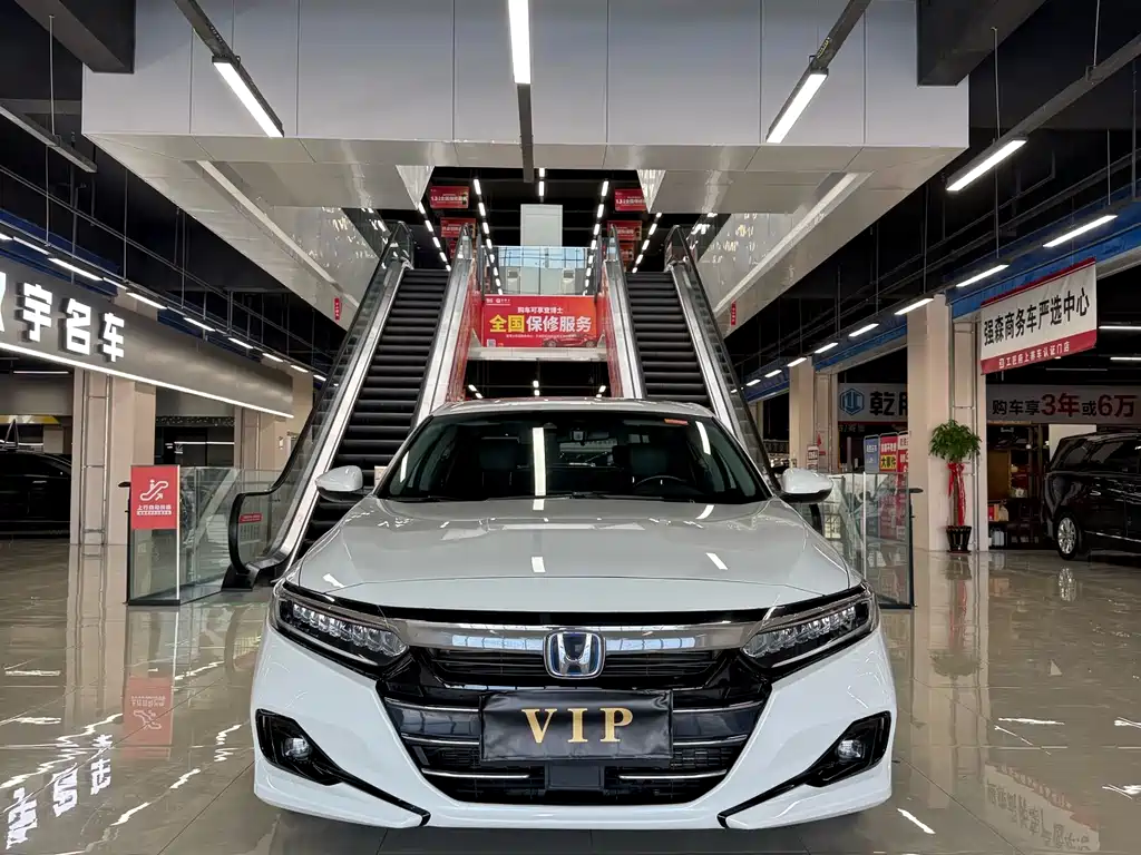 Honda Accord 2022 — фото 2