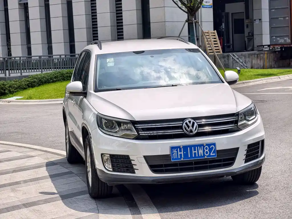 Volkswagen Tiguan 2016 — фото 6