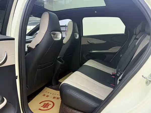 BYD Dolphin 2024