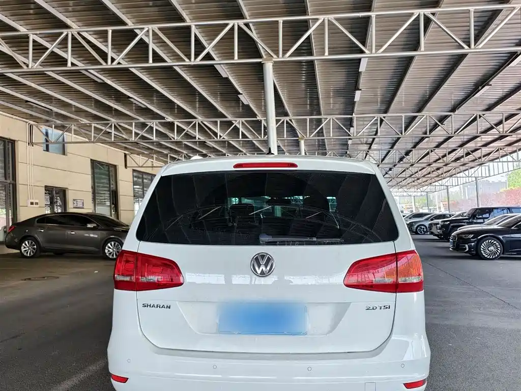 Volkswagen Sharan 2016 — фото 7