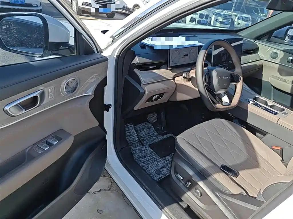 Chery Tiggo 8 PLUS C-DM 2025 — фото 16