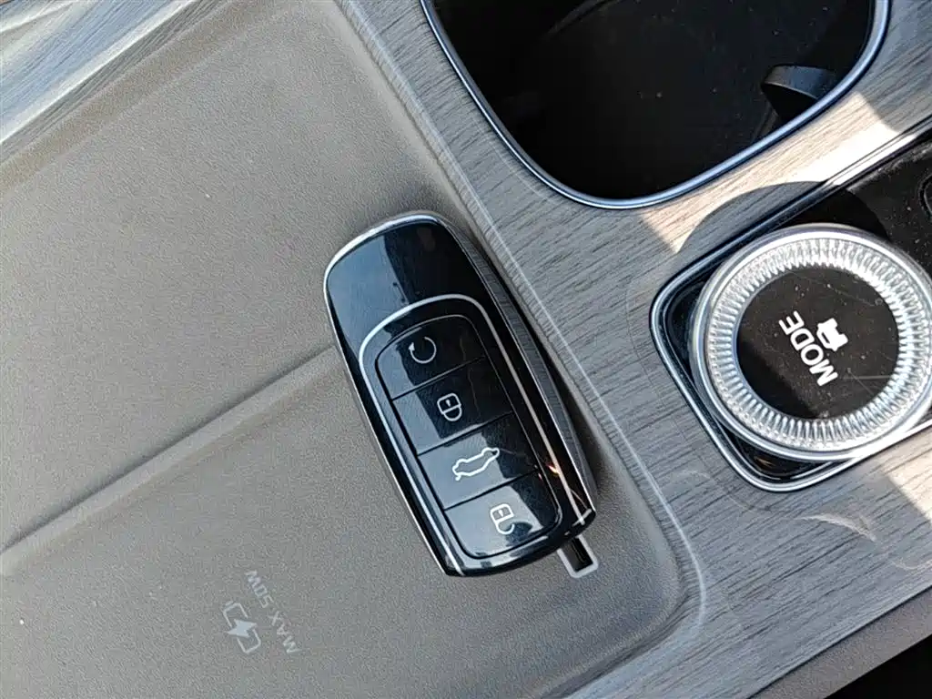 Chery Tiggo 8 PLUS C-DM 2025 — фото 9