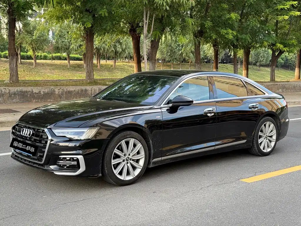 Audi A6L 2020 — фото 1