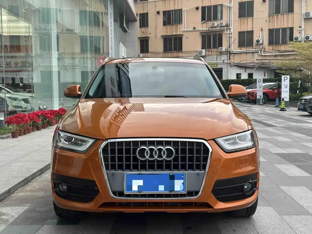 Audi Q3 2015 — фото 2