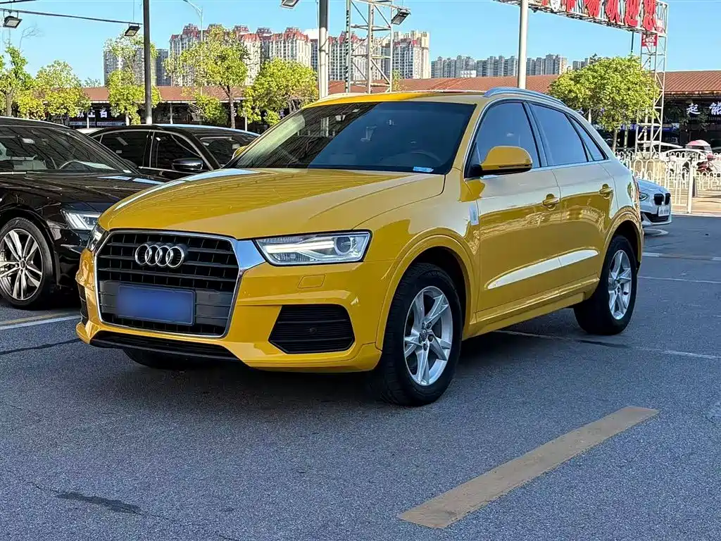 Audi Q3 2017 — фото 1