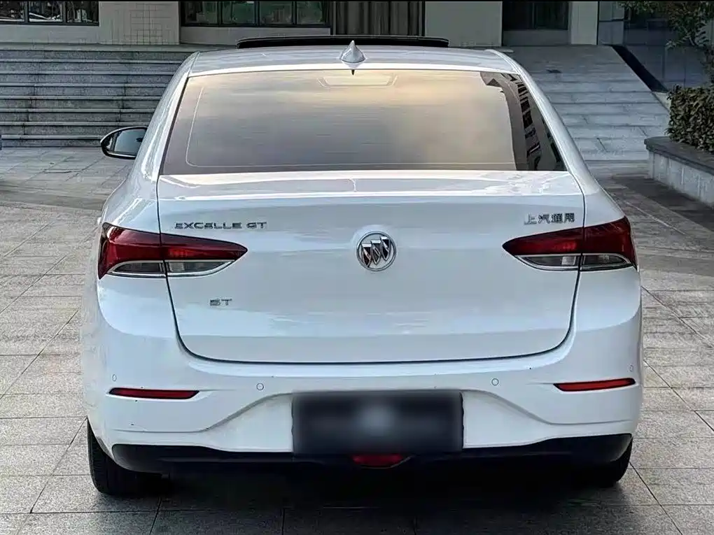 Buick Excelle 2021 — фото 8