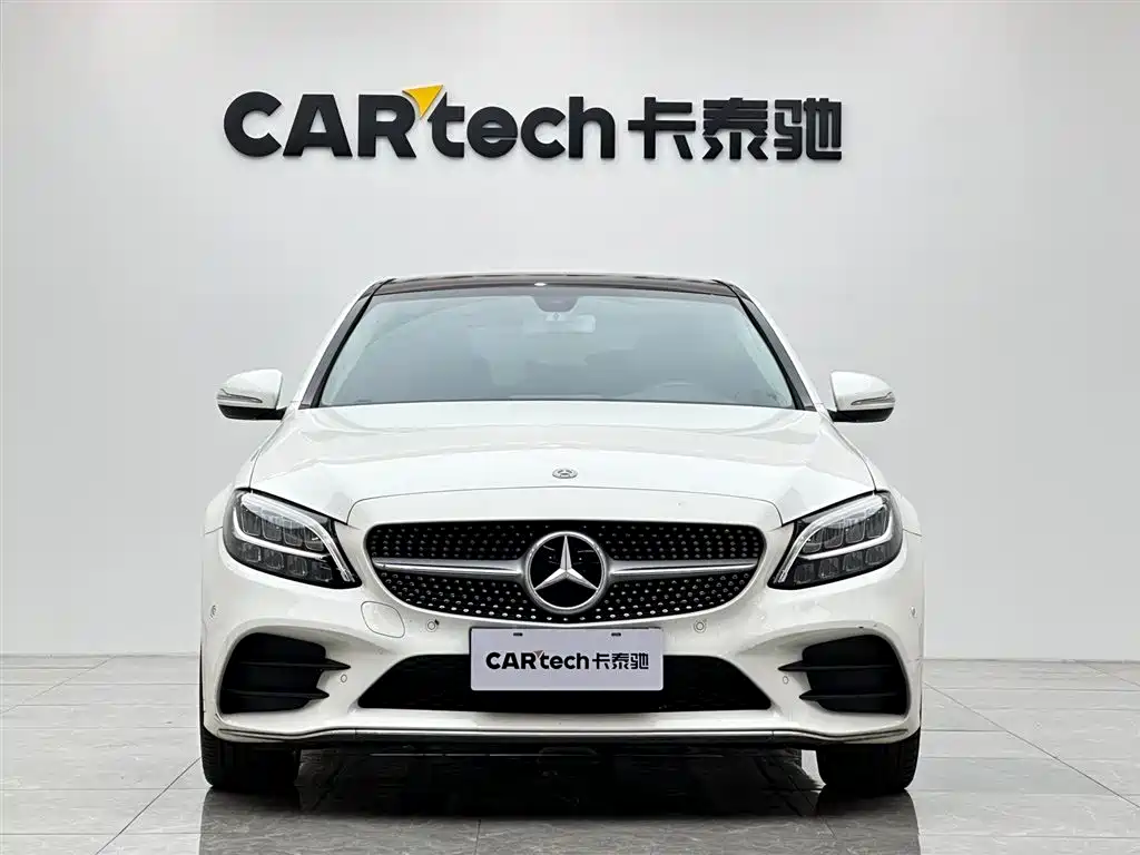Mercedes-Benz C-Class 2019 — фото 7