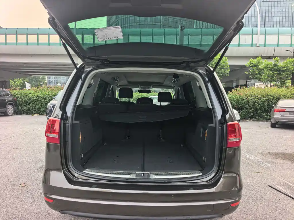 Volkswagen Sharan 2016 — фото 10