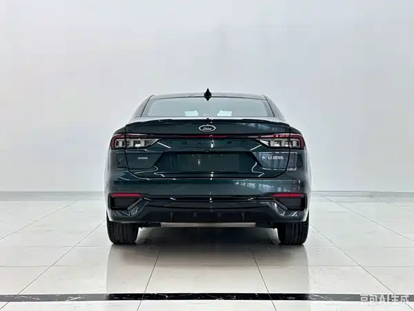 Ford Mondeo 2024