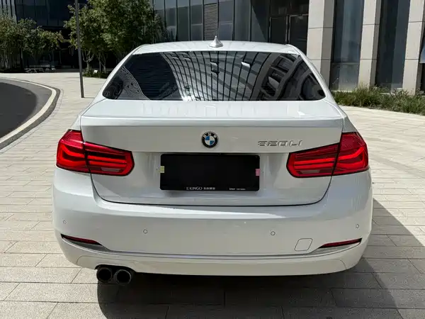 BMW 3 Series 2018