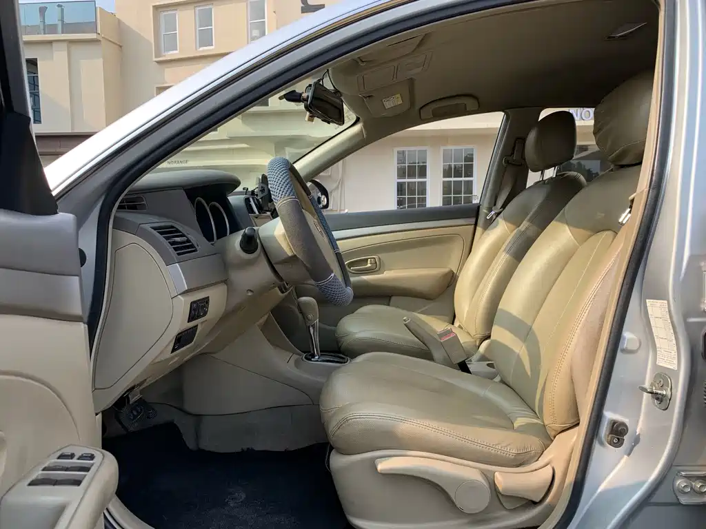 Nissan Sylphy 2018 — фото 12