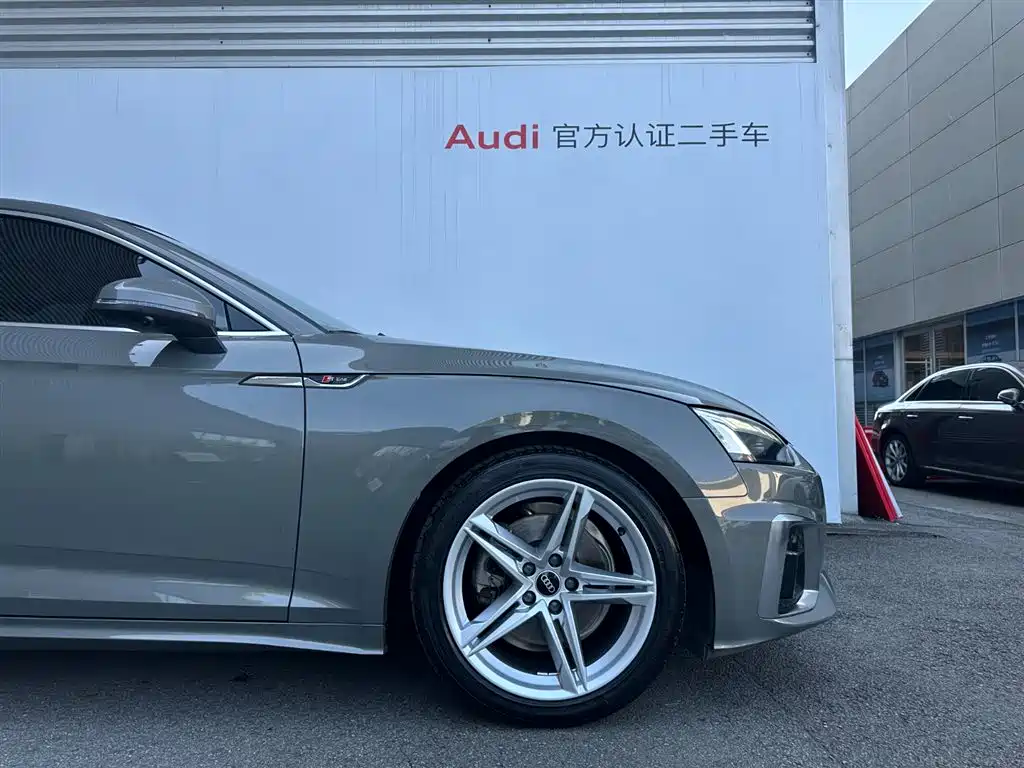 Audi A5 2023 — фото 17