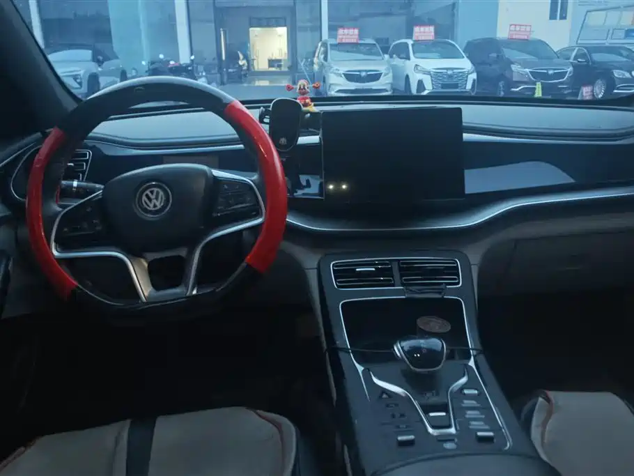 BYD Qin PLUS 2023 — фото 12