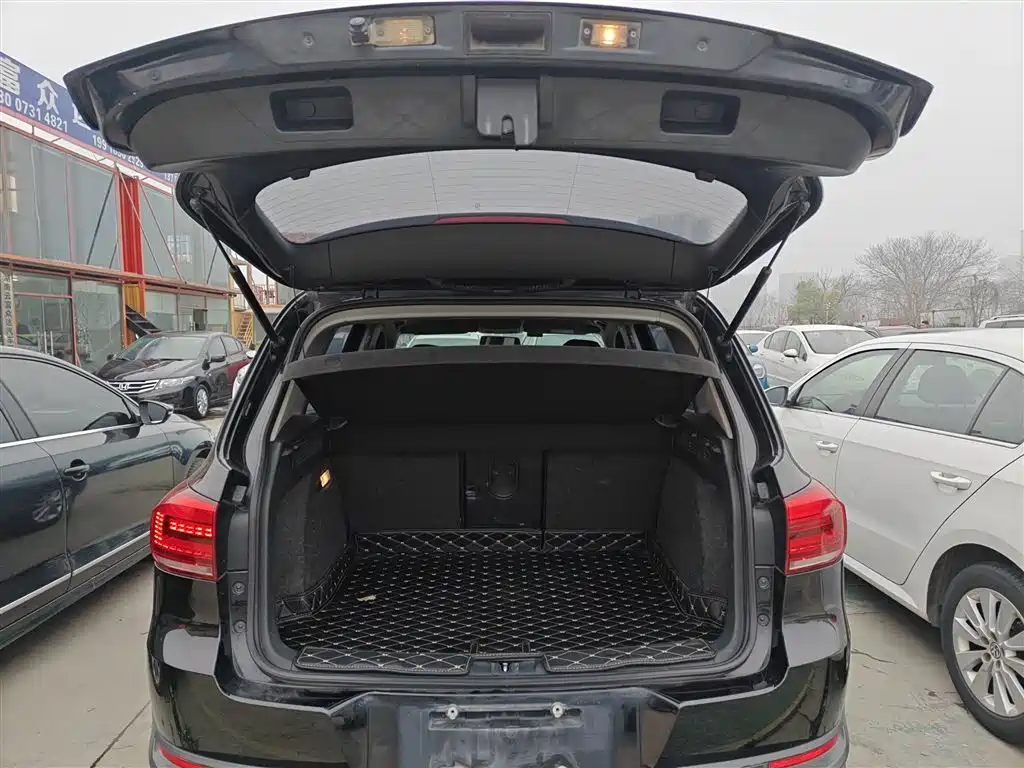 Volkswagen Tiguan 2018 — фото 14