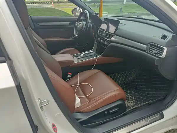 Honda Inspire 2022