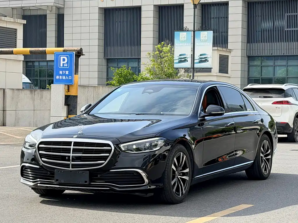 Mercedes-Benz S-Class 2023 — фото 1