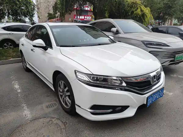 Honda Spirior 2016