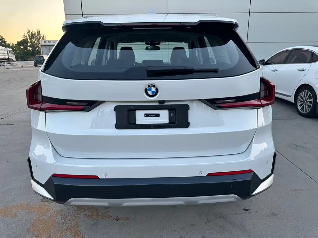 BMW X1 2024 — фото 16