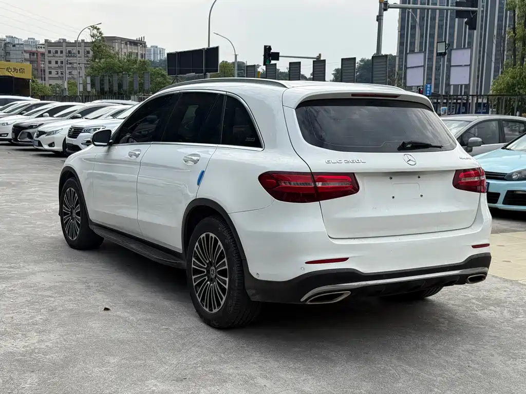 Mercedes-Benz GLC 2019 — фото 6